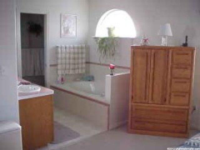 2529 N 1550 E, North Ogden, UT 84414 — photo 5