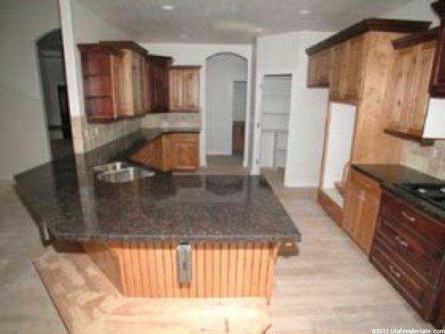 10923 Prescott Dr, Sandy, UT 84092 — photo 3