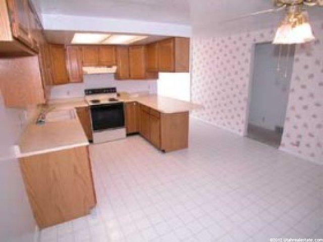 1290 Andover Ct, Sandy, UT 84094 — photo 2