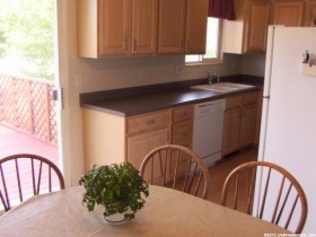 2916 W 1700 N, Clinton, UT 84015 — photo 3