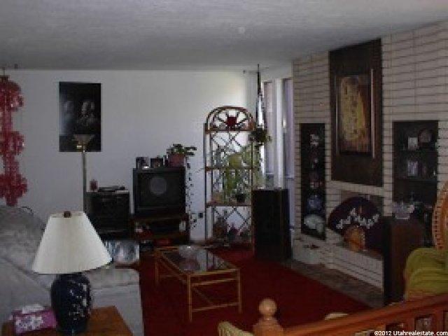 1039 Oxford Dr, Ogden, UT 84403 — photo 4