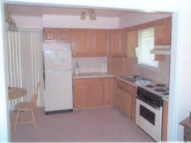 130 W 1450 N, Centerville, UT 84014 — photo 3