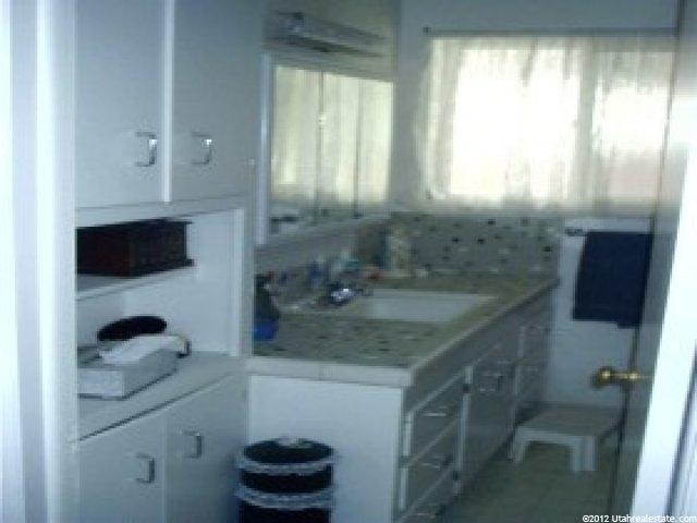2453 N 490 W, Layton, UT 84041 — photo 4