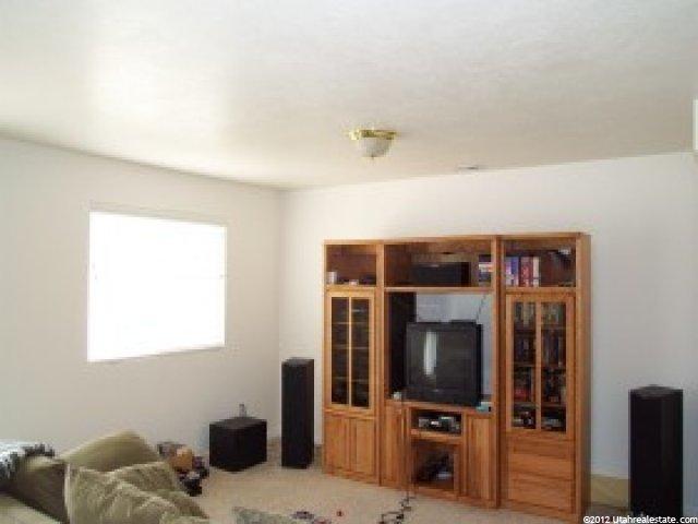2469 S 1400 W, Woods Cross, UT 84087 — photo 4