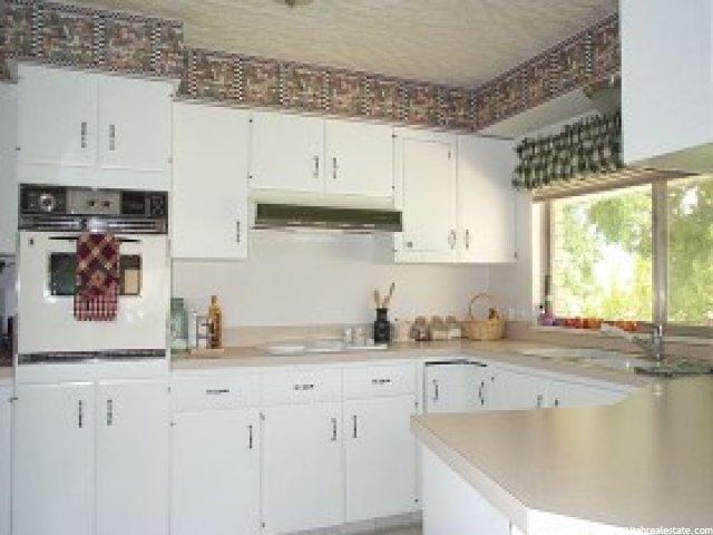 2450 N Fairfield Rd, Layton, UT 84041 — photo 4