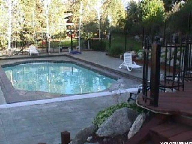 8070 S 1700 E, Sandy, UT 84093 — photo 2