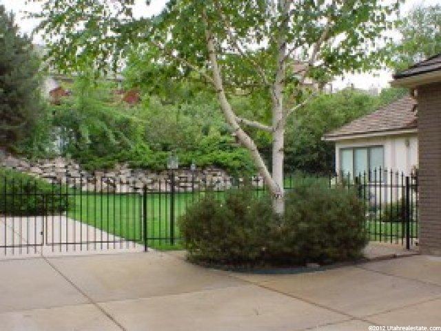 1691 Martinet Ln, South Ogden, UT 84403 — photo 7
