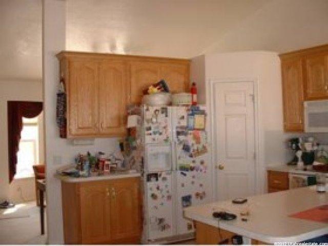 5198 Lowe Peak Dr, Riverton, UT 84065 — photo 2