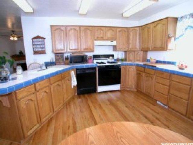 290 W 100 S, Preston, ID 83263 — photo 2
