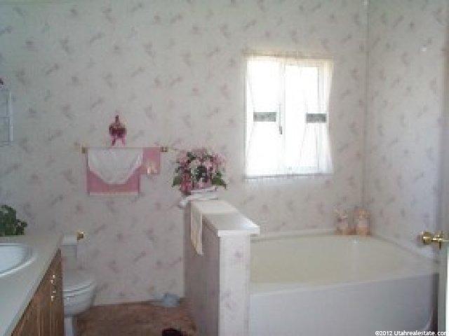 11315 Hidden View Dr, Sandy, UT 84070 — photo 7