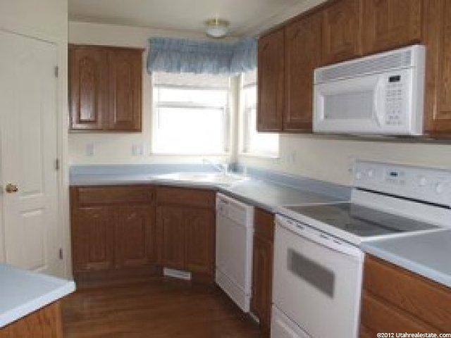 562 Land Rush Dr, Midvale, UT 84047 — photo 4