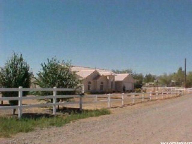 1345 Agate Rd, St. George, UT 84770 — photo 2