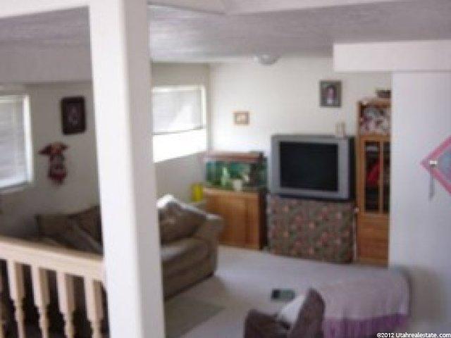 4876 S 4075 W, Roy, UT 84067 — photo 5