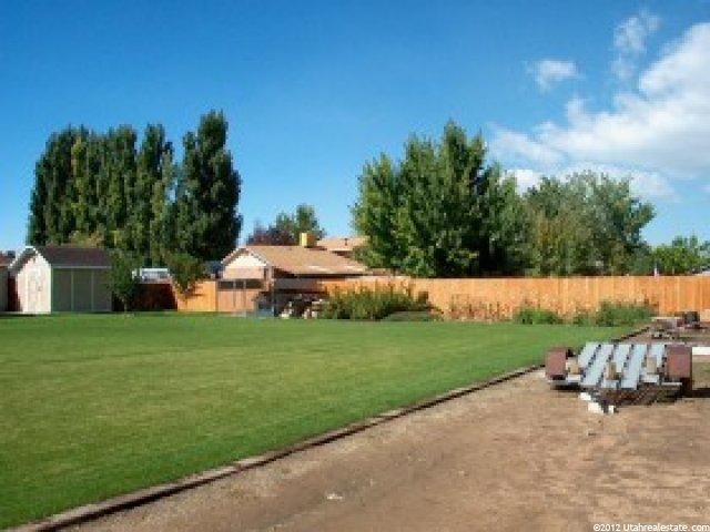1614 N 2650 W, Clinton, UT 84015 — photo 5