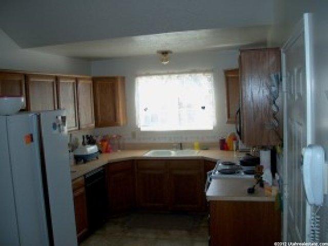 1614 N 2650 W, Clinton, UT 84015 — photo 7
