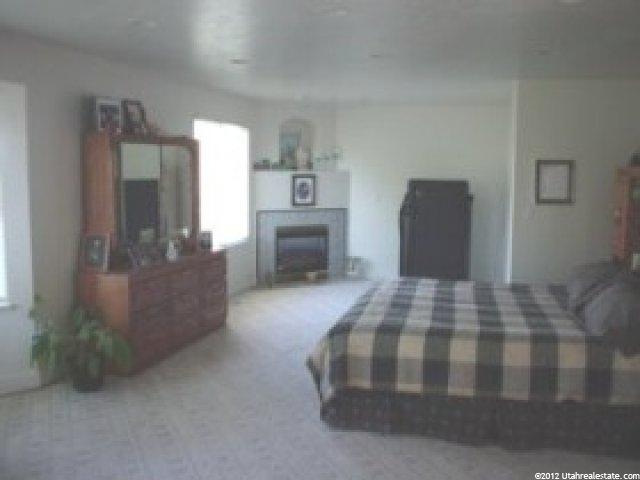 582 W 3900 N, Pleasant View, UT 84414 — photo 3