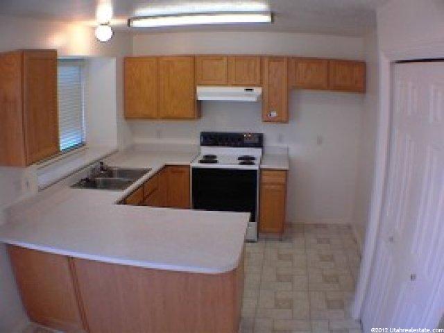 4148 Westlake Dr, Roy, UT 84067 — photo 5