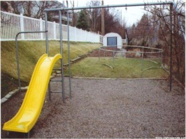 245 S Moss Hill Dr, Bountiful, UT 84010 — photo 8