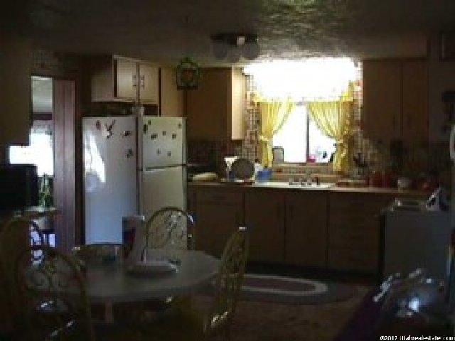 248 E 100 S, Meadow, UT 84644 — photo 7