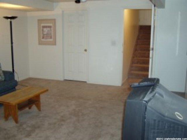 9318 Springwood Ln, Sandy, UT 84093 — photo 6