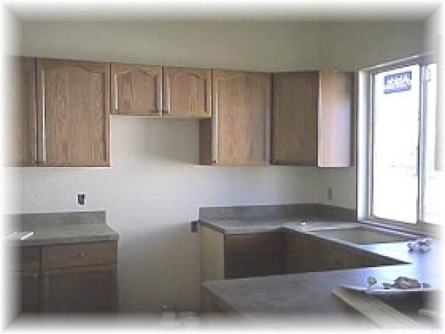 212 E 2450 S, Clearfield, UT 84015 — photo 2