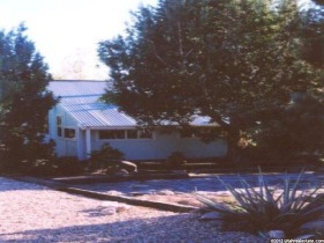 357 N Cedar Dr, Central, UT 84722 — photo 2