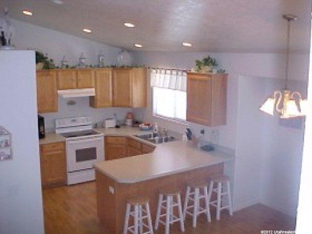 210 S 900 W, Tremonton, UT 84337 — photo 2