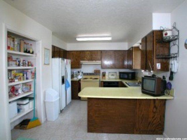 775 Sunrise Ave, Hyrum, UT 84319 — photo 2
