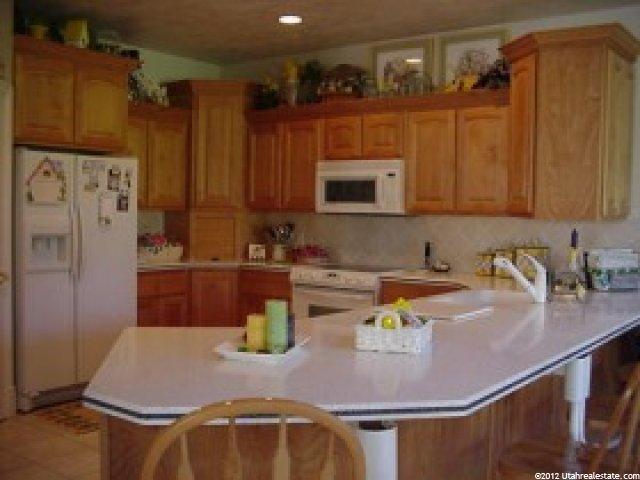 103 Hillsborough Dr, Pleasant View, UT 84414 — photo 3