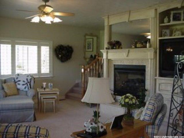 103 Hillsborough Dr, Pleasant View, UT 84414 — photo 4