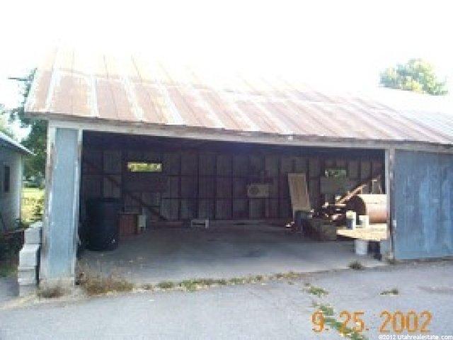 463 S Center St, Hyrum, UT 84319 — photo 5