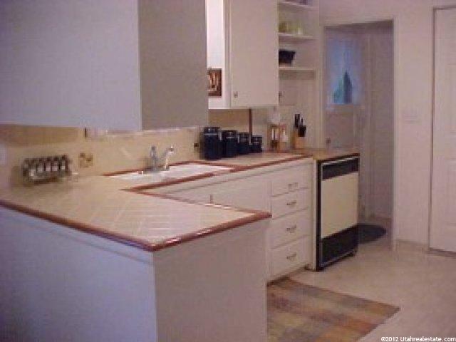 468 E 500 S, Bountiful, UT 84010 — photo 2