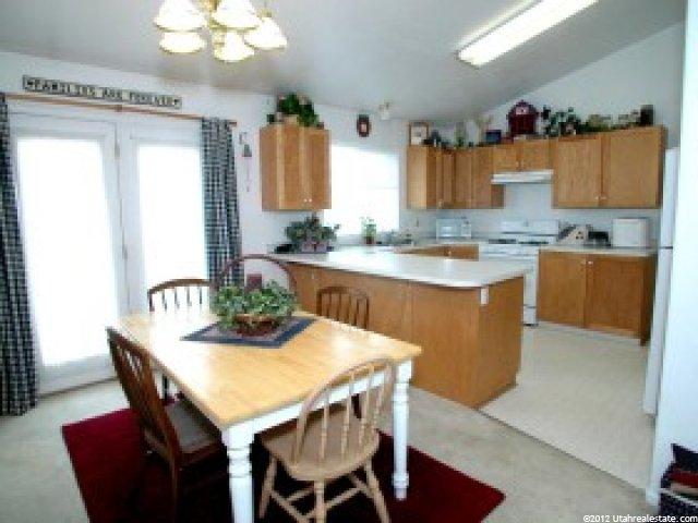 43 S 1250 E, Hyrum, UT 84319 — photo 2