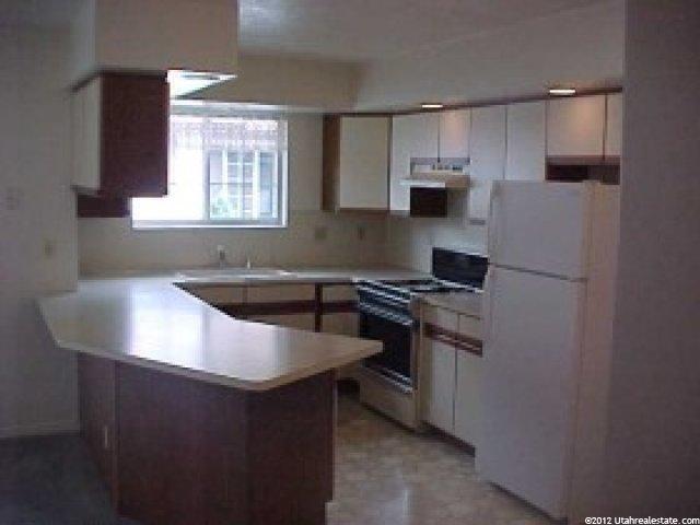 1679 N 200 W #8, Bountiful, UT 84010 — photo 2