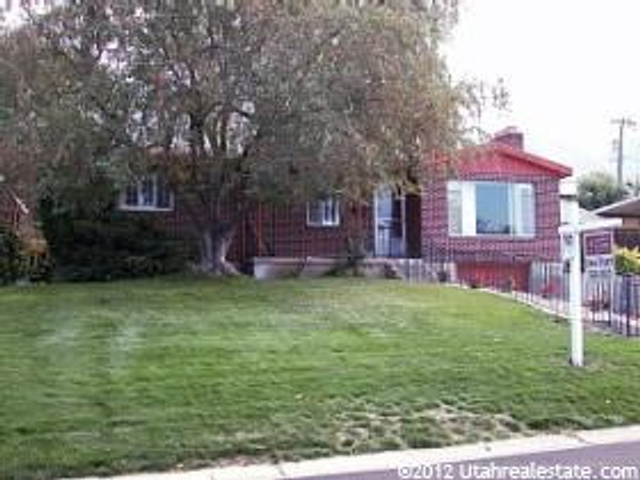 3347 Plaza Way, Salt Lake City, UT 84109