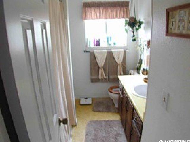 4305 Twilight Dr, Kearns, UT 84118 — photo 6