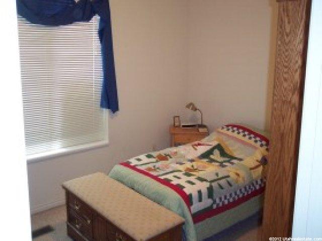 9253 Jefferson Pl, Sandy, UT 84070 — photo 2