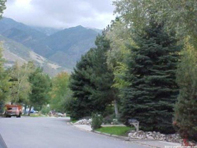 2852 Robidoux Rd, Sandy, UT 84093 — photo 8