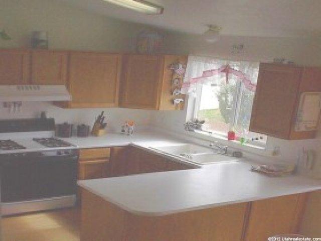 423 W 1900 S, Clearfield, UT 84015 — photo 4