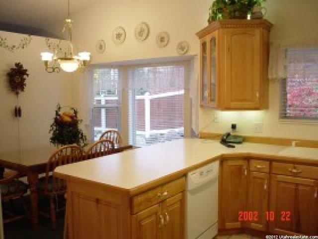 1263 Grayson Ct, Sandy, UT 84094 — photo 3
