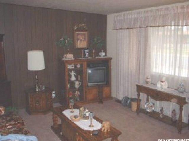 374 W 930 N, Sunset, UT 84015 — photo 4