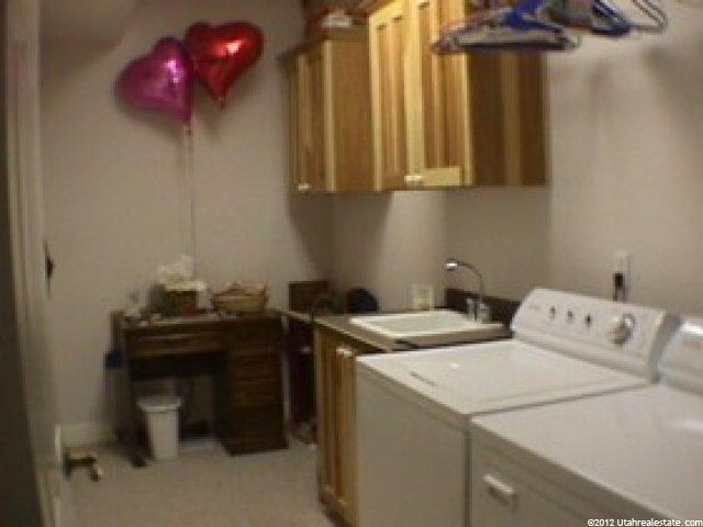 109 Hillsborough Dr, North Ogden, UT 84414 — photo 5