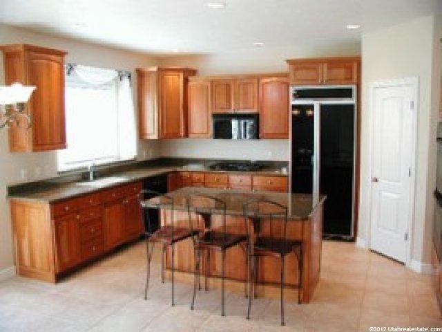 4479 Summerview Rd, Bountiful, UT 84010 — photo 4
