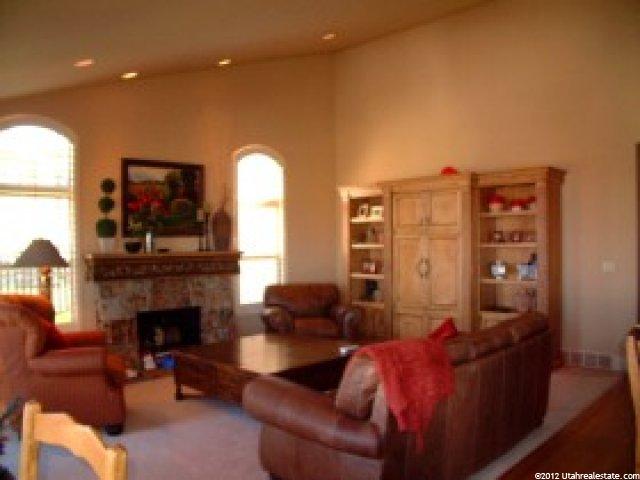 933 Coyote Cir, North Salt Lake, UT 84054 — photo 3