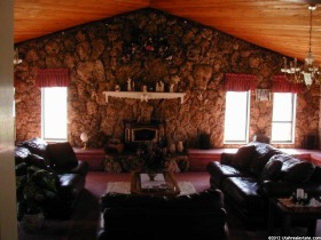175 S 200 E, Midway, UT 84049 — photo 2