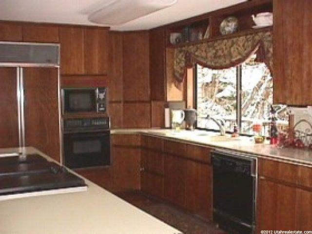 2792 Wood Hollow Way, Bountiful, UT 84010 — photo 3
