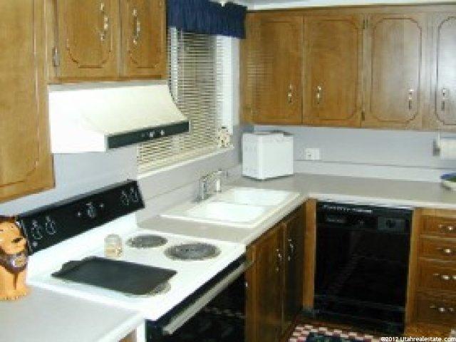463 N 400 E, Kaysville, UT 84037 — photo 4