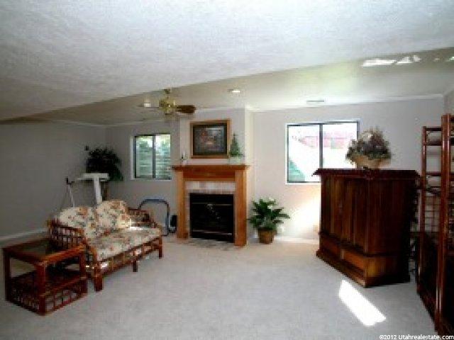 90 Canterbury Cir, Logan, UT 84321 — photo 4