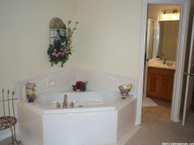 2928 W 1300 N, Clinton, UT 84015 — photo 7