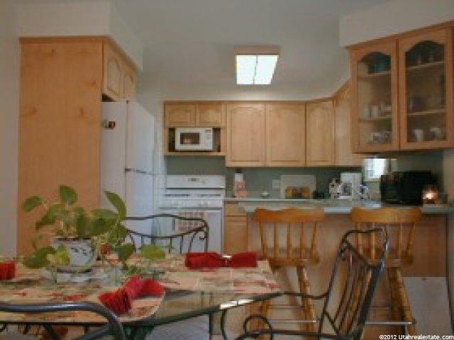 881 S 350 W, Bountiful, UT 84010 — photo 8